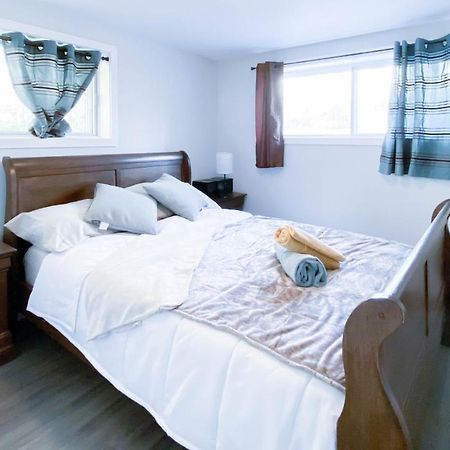 Lovely 1-Br W Sofa Bed In The Heart Of Ndg Apartamento Montréal Exterior foto
