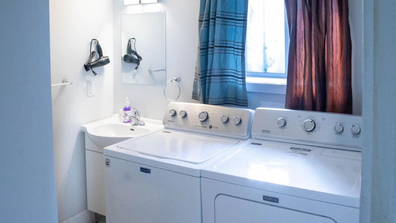 Lovely 1-Br W Sofa Bed In The Heart Of Ndg Apartamento Montréal Exterior foto
